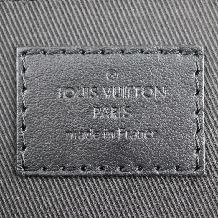 Louis Vuitton Etui Voyage Second Bag M59479 Taurillon Leather Black Clutch Bag