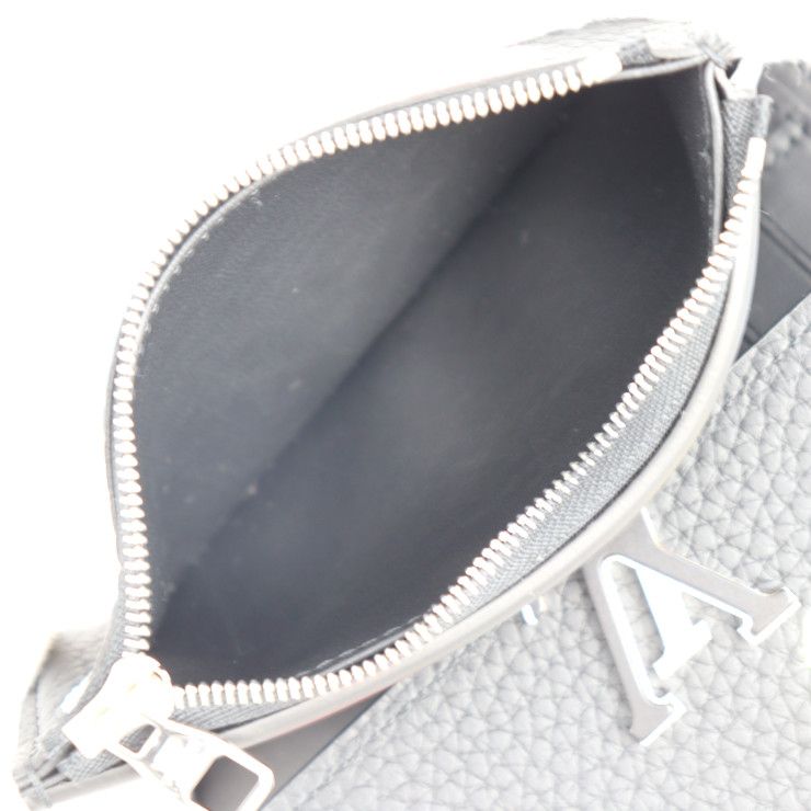 Louis Vuitton Portefeuille Capucines Trifold Wallet M81963 Taurillon Leather