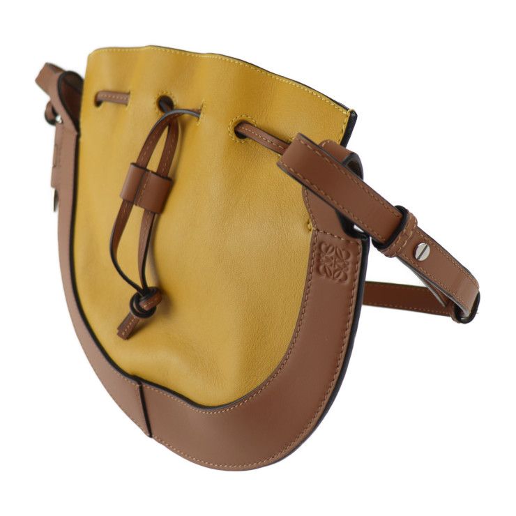 Loewe Horseshoe Small Shoulder Bag A826303x03 Calf Leather Yellowish Brown
