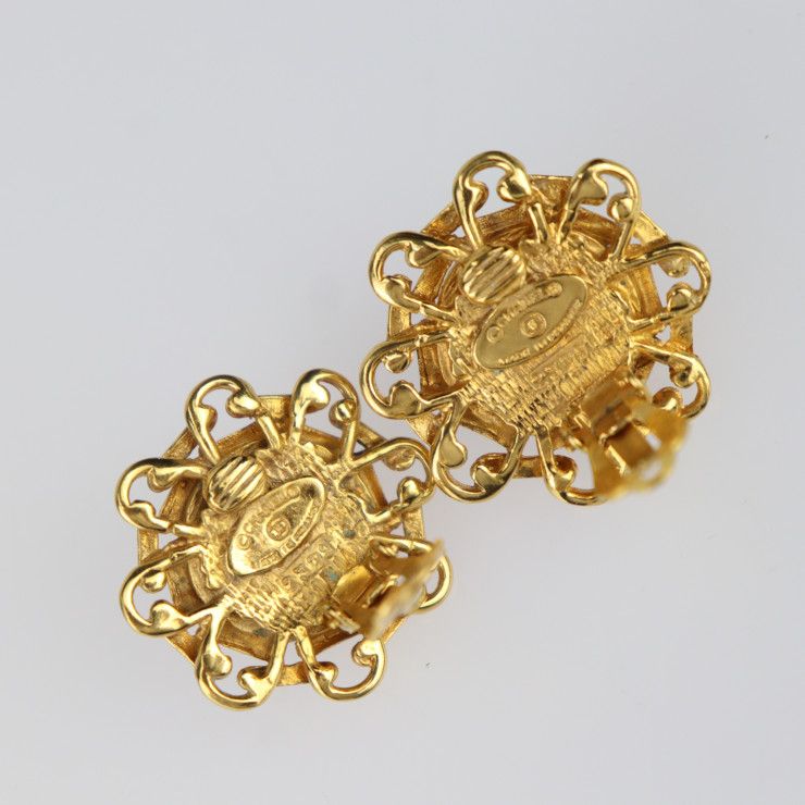 Chanel Gripoix Round Earrings - Metal Bijoux Gold Red Earrings With Clip Vintage