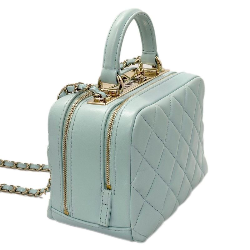 Chanel Quilted Chain Shoulder Bag Lambskin Trendy CC Mizuiro Champagne Gold