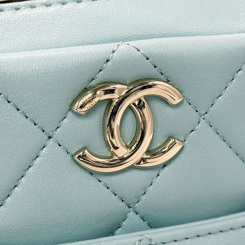 Chanel Quilted Chain Shoulder Bag Lambskin Trendy CC Mizuiro Champagne Gold
