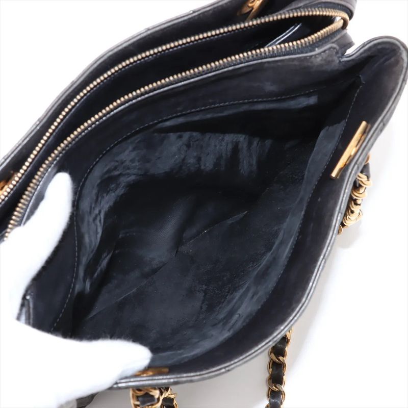 Chanel Authenticity V-stitched Chevron Leather Shoulder Bag With Serial Seal