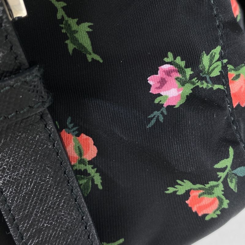 Prada Logo Plate Backpack Sac Floral Backpack Nylon Nero (Black) Multicolor