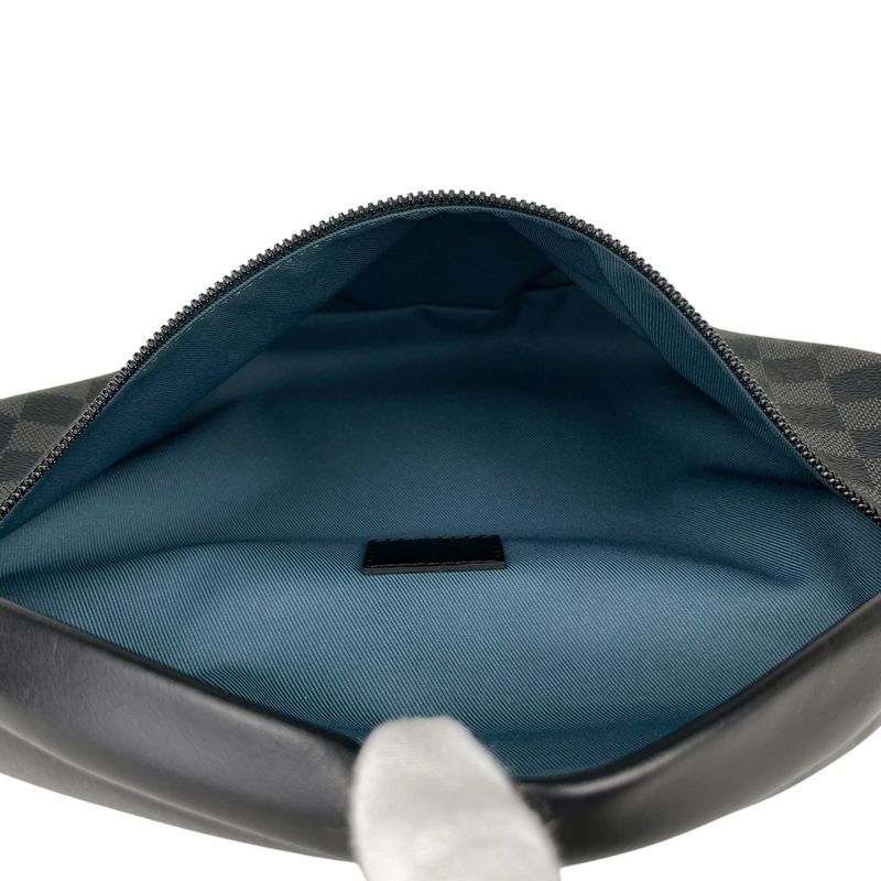 Louis Vuitton Discovery Bum Bag Waist Bag Body Bag Damier Graphite Noir Black