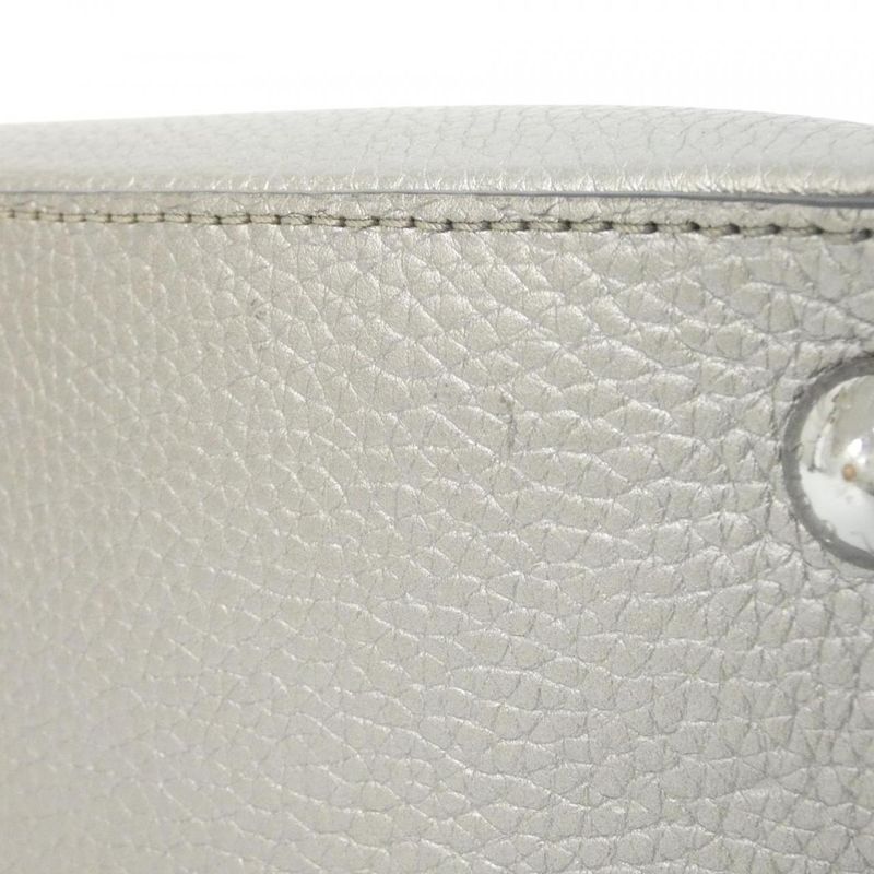 Louis Vuitton Capucines BB M21102 Bag
