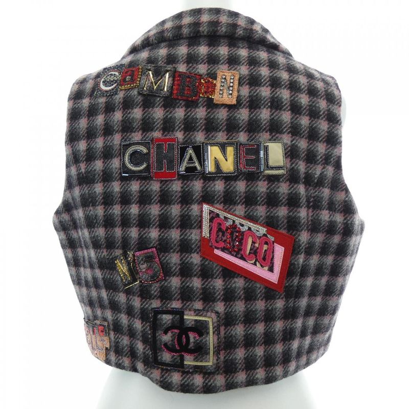 Chanel P71277v62646 Vest
