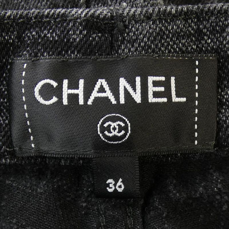 Chanel P77620v69616 Jeans