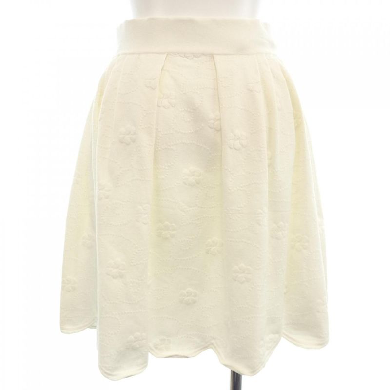 Chanel P45288k04803 Skirt