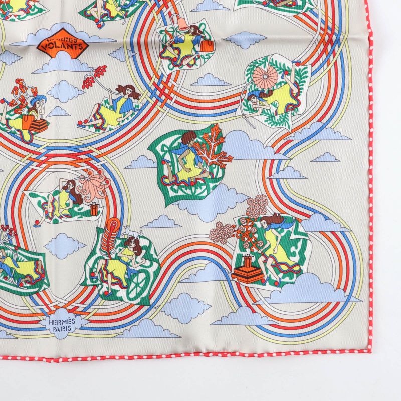 Hermes Carré 45 Volants Flying Carré 100% Silk GRIS Per-e VERT JA Scarf With