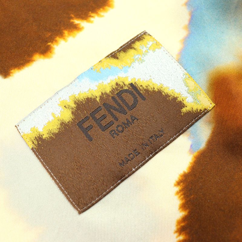 Fendi 2022ss Fy1200 100% Silk Logo Patch Allover Design Crew Neck Short Sleeve