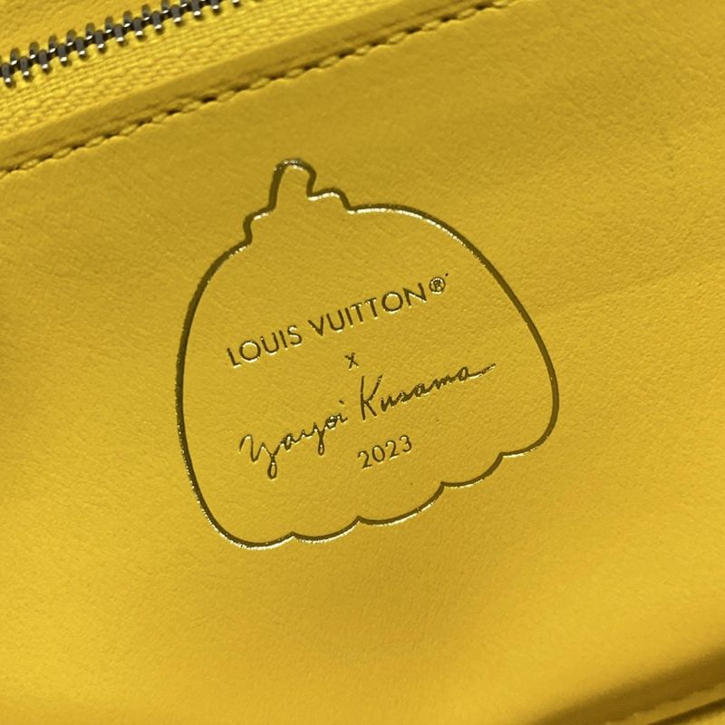 Louis Vuitton Long Wallet Capucines Excellent Condition Lv×ykportefeuille