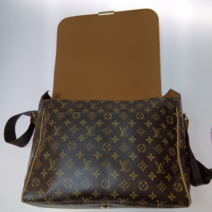 Louis Vuitton Monogram Aves Shoulder Bag M45257 Brown