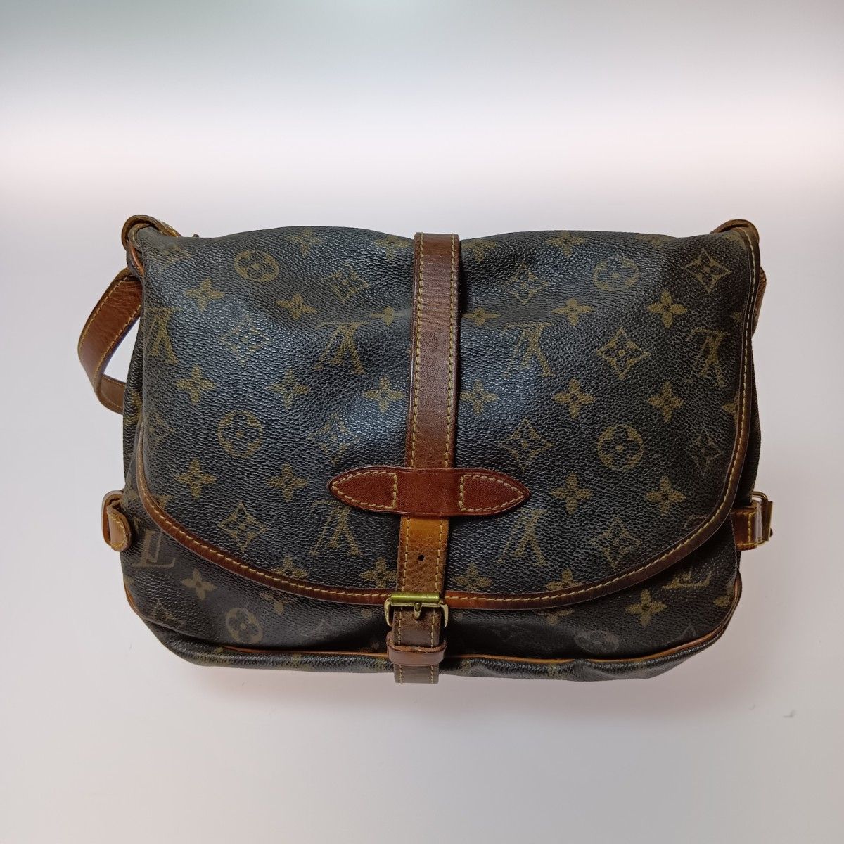 Louis Vuitton Monogram Saumur 30 Shoulder Bag M42256 Brown