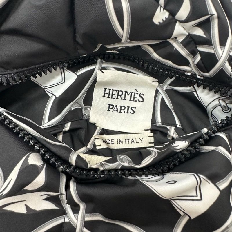 Hermes Outer Polyester Down Vest Promenade Du Matin Reversible Black