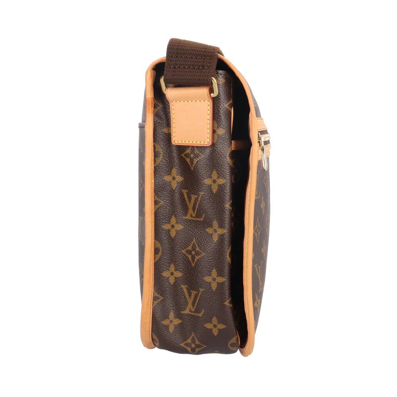 Louis Vuitton Messenger Vosfort GM Monogram Shoulder Bag Monogram Canvas M40105