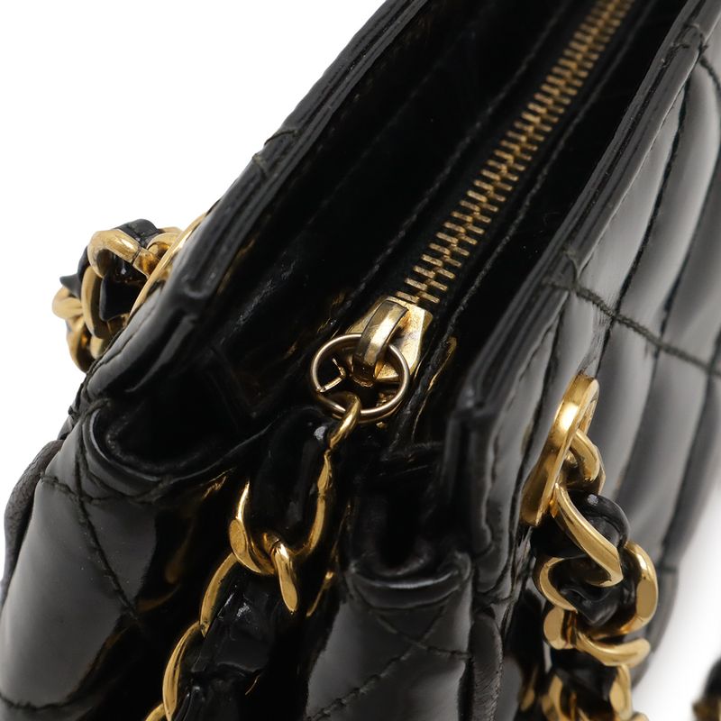 Chanel Matelasse Chain Bag Shoulder Bag Mini Bag Enamel Patent Leather Black