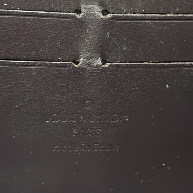 Louis Vuitton Monogram Vernis Zippy Wallet M93522 Amarante Leather