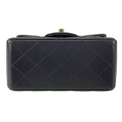 Chanel Shoulder Bag Mini Matelasse A35200 Black Metal Serial Plate Chain
