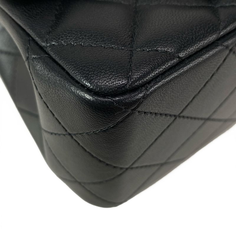 Chanel Shoulder Bag Mini Matelasse A35200 Black Metal Serial Plate Chain