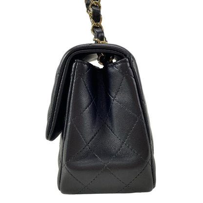 Chanel Shoulder Bag Mini Matelasse A35200 Black Metal Serial Plate Chain