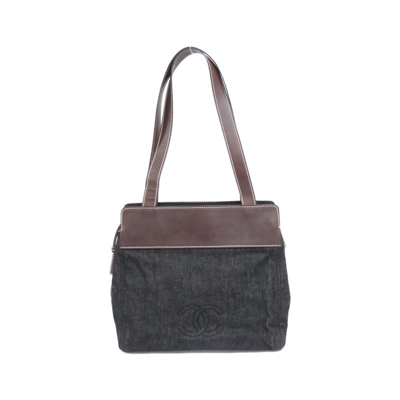 Chanel 14620 Shoulder Bag