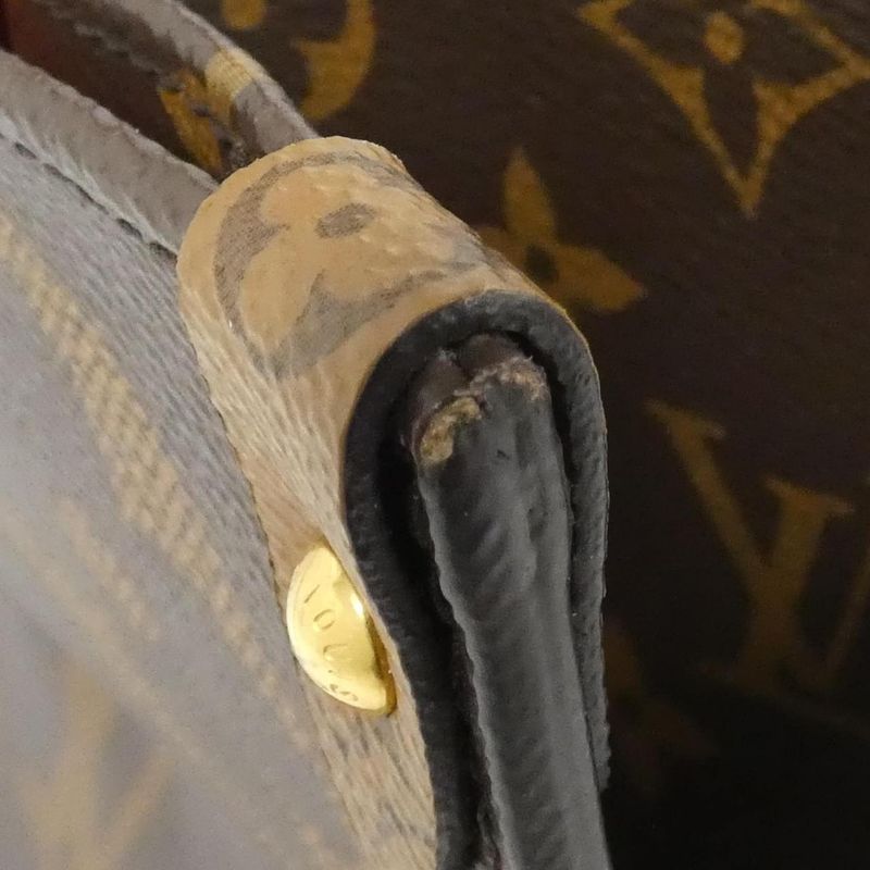 Louis Vuitton Monogram Giant On The Go GM M44576 Bag