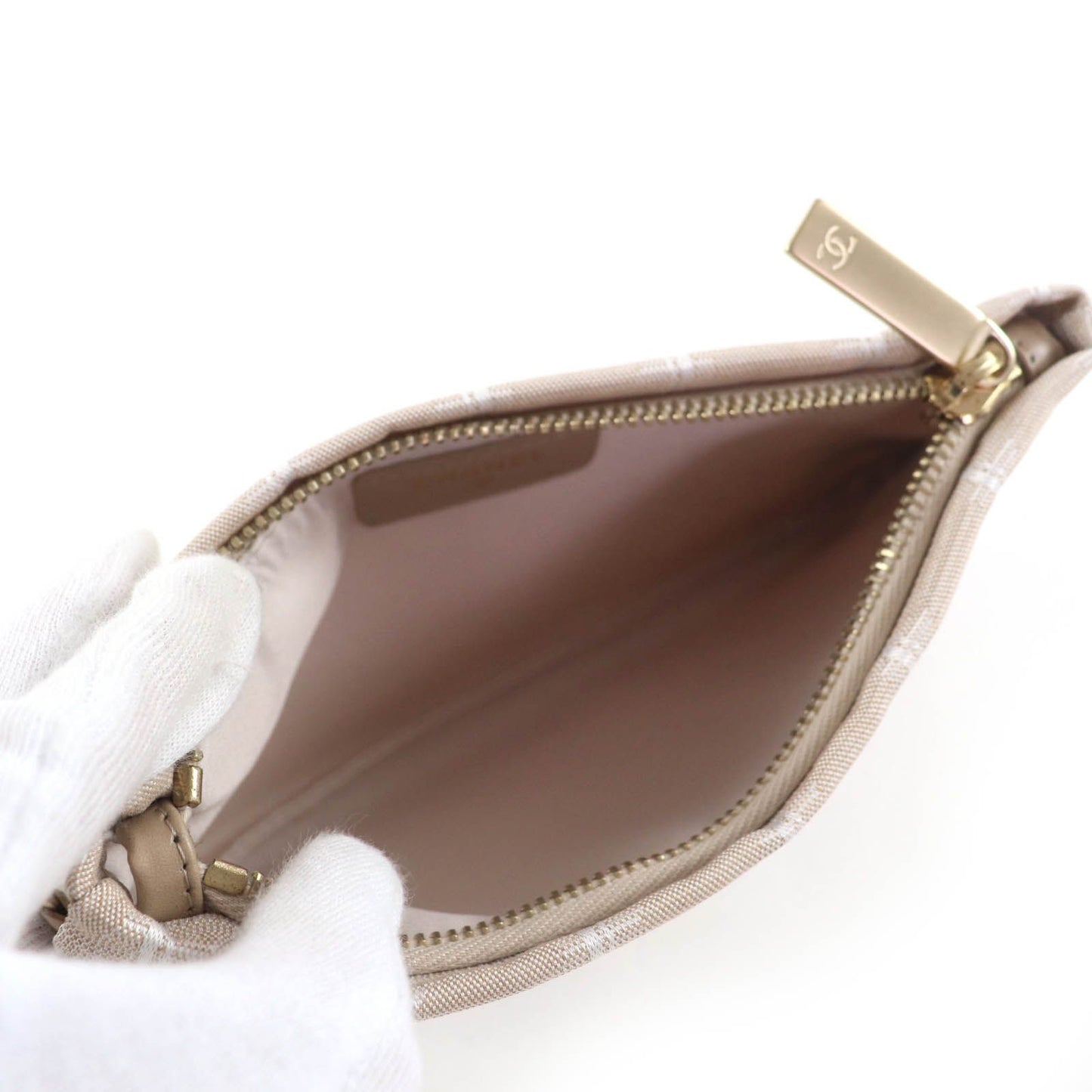 Excellent Condition Chanel New Travel Line Coco Mark Logo Zip