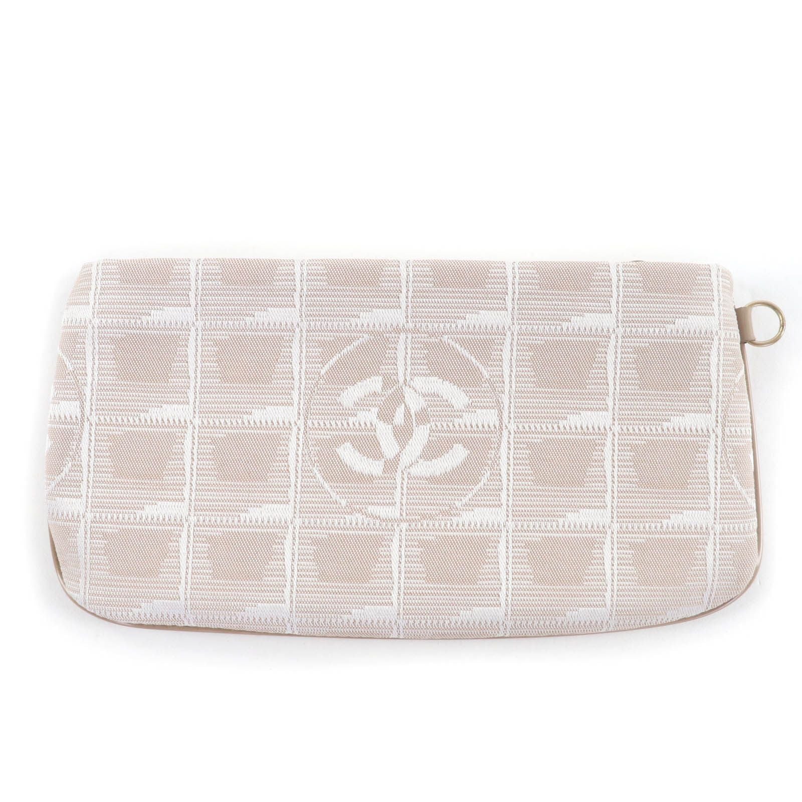 Excellent Condition Chanel New Travel Line Coco Mark Logo Zip