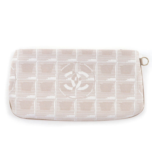 Excellent Condition Chanel New Travel Line Coco Mark Logo Zip