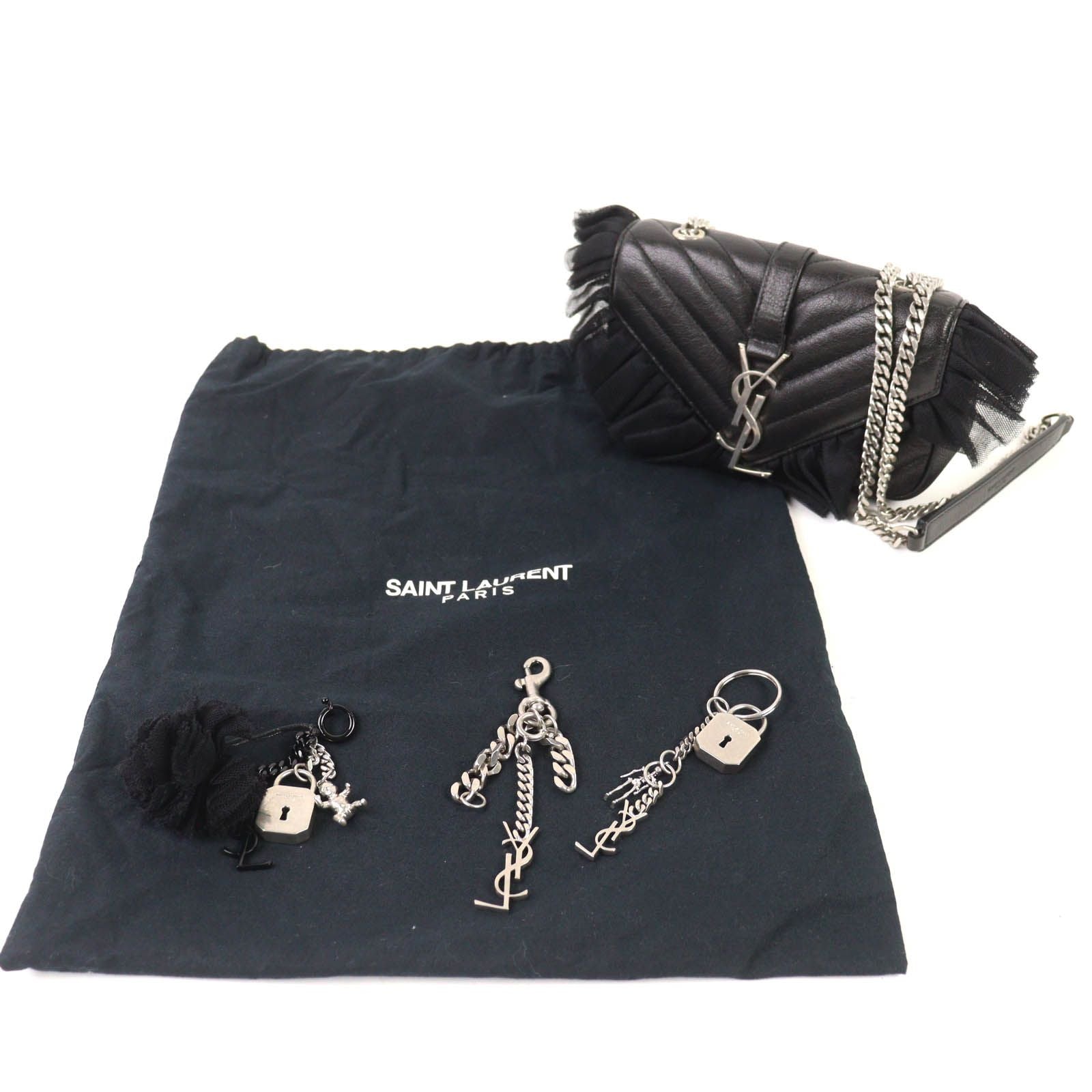 Excellent Condition Saint Laurent Paris 405328 Classic Baby Chain Leather