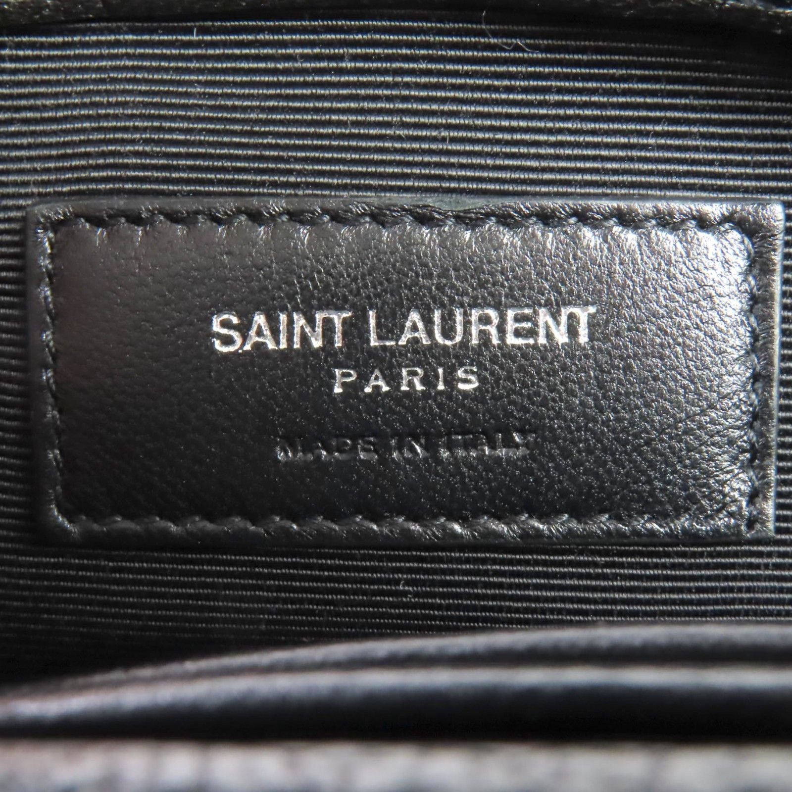Excellent Condition Saint Laurent Paris 405328 Classic Baby Chain Leather