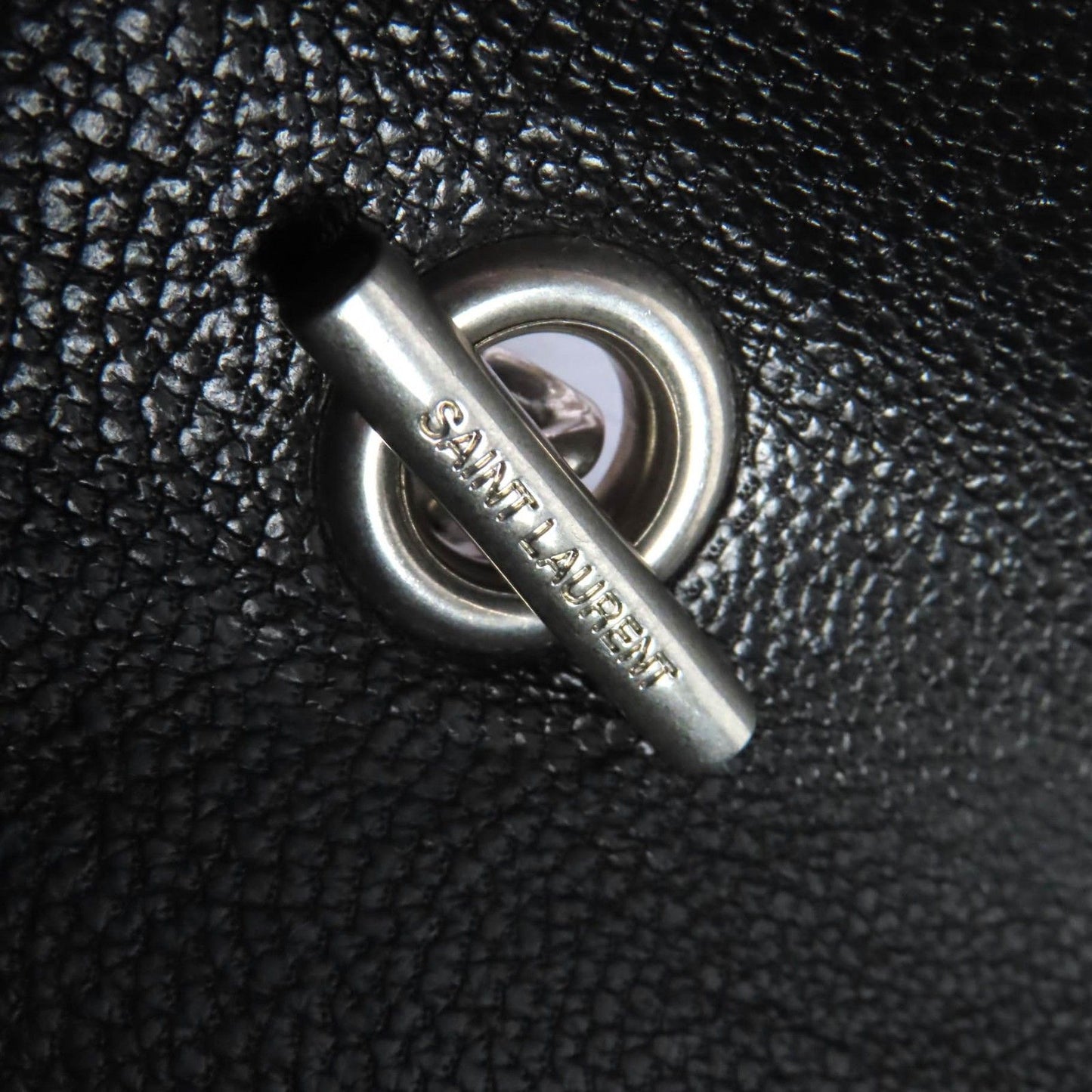 Excellent Condition Saint Laurent Paris 405328 Classic Baby Chain Leather