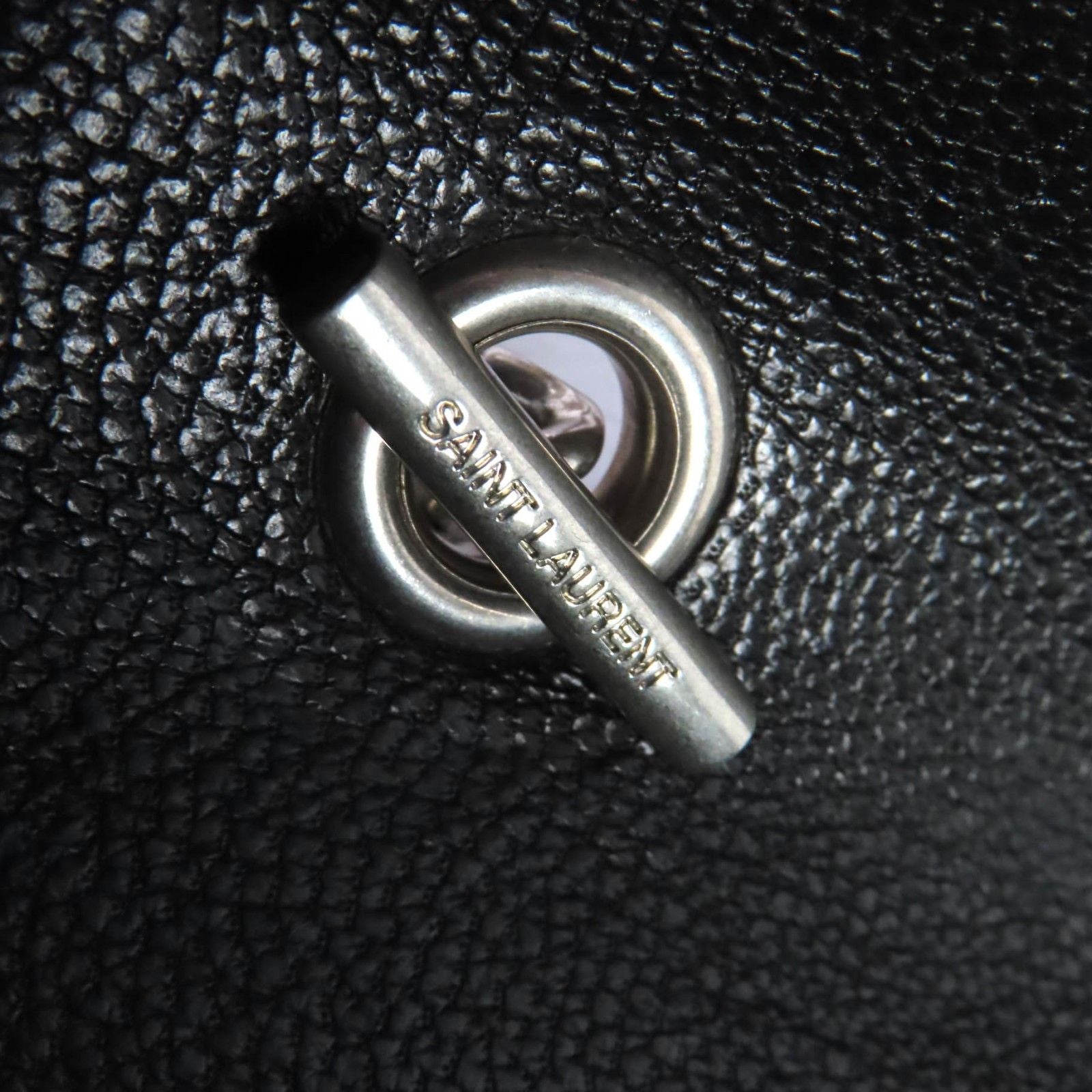 Excellent Condition Saint Laurent Paris 405328 Classic Baby Chain Leather