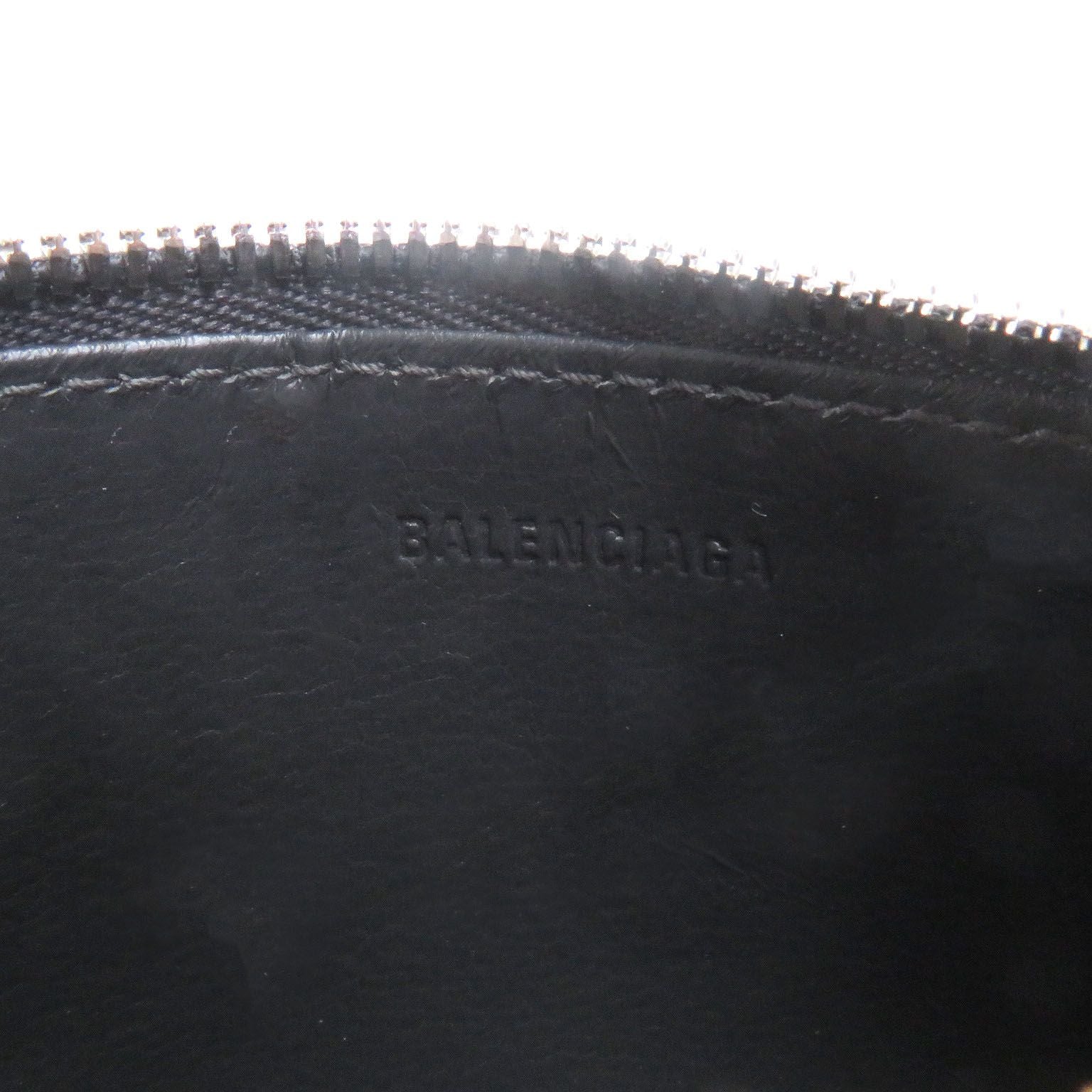 Excellent Condition Balenciaga 594311 Logo Leather Zip