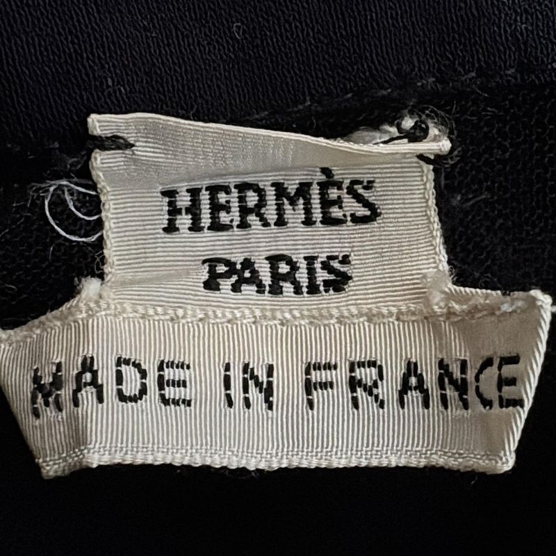 Hermes Short Sleeved Cut And Sewn Size 36 S Women - Black V-neck See-through