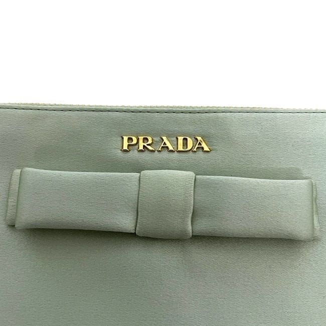 Prada Pouch Light Green Satin Preowned 210 Prada Ribbon