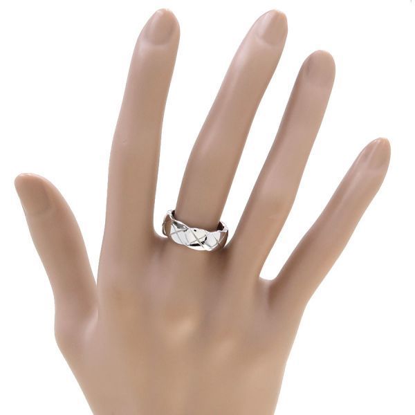 Chanel Coco Crush Ring Medium Model #52 (size Around 11.5)