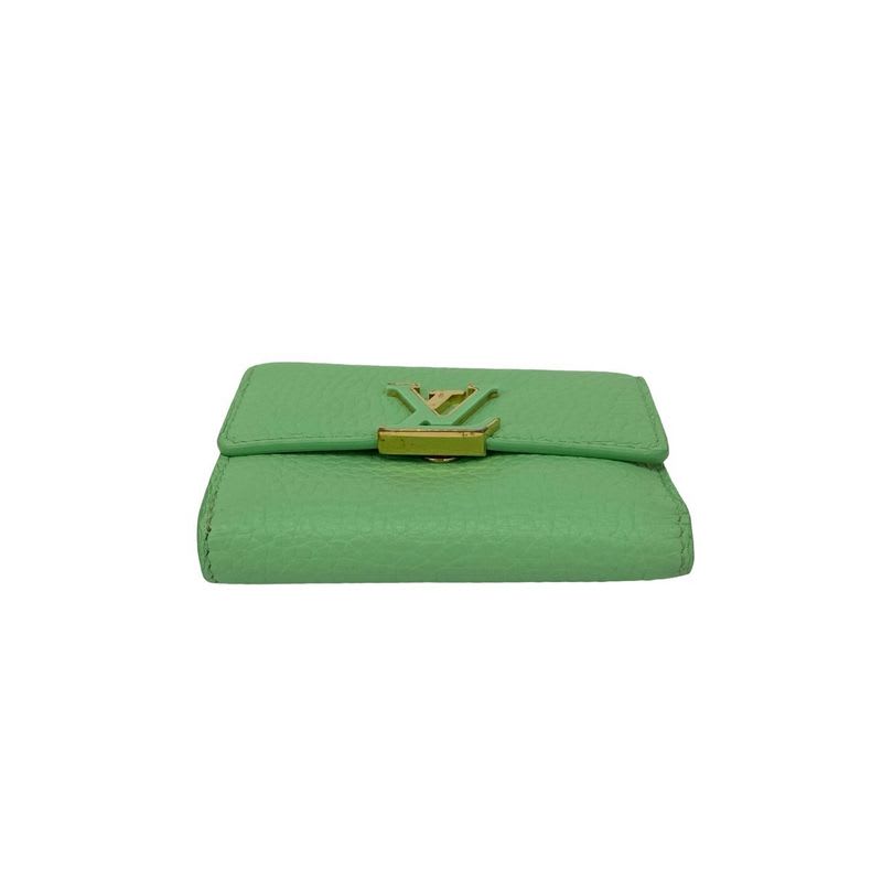 Louis Vuitton Portefeuille Capucines XS Leather