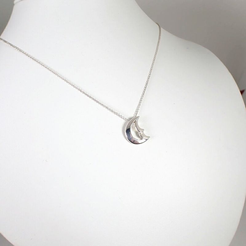 Tiffany & Co 925 Cles Saint Moon Pendant Necklace j105-8