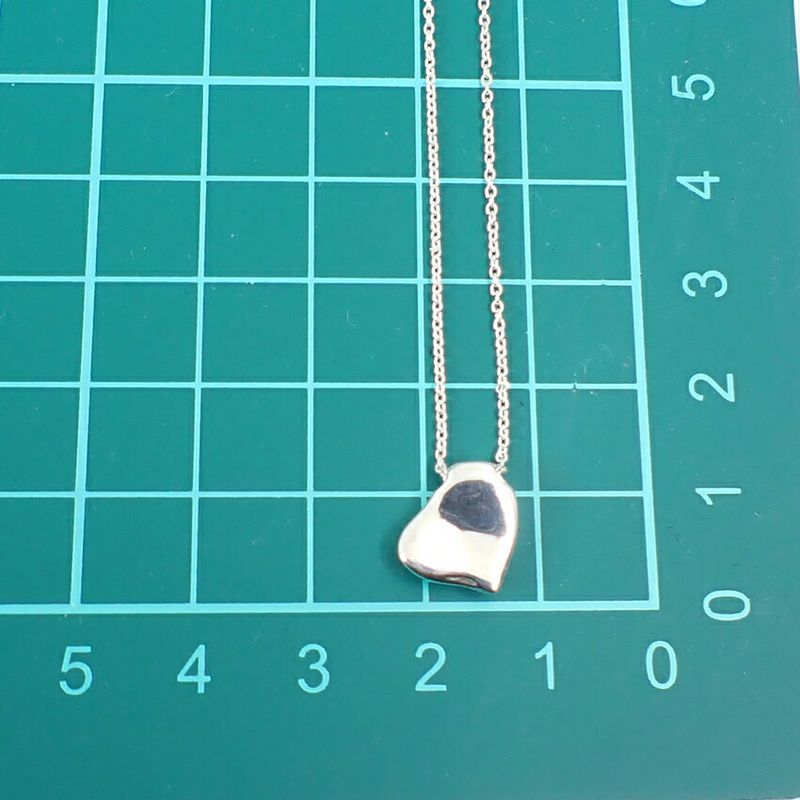 Tiffany & Co 925 Full Heart Pendant Necklace j105-3