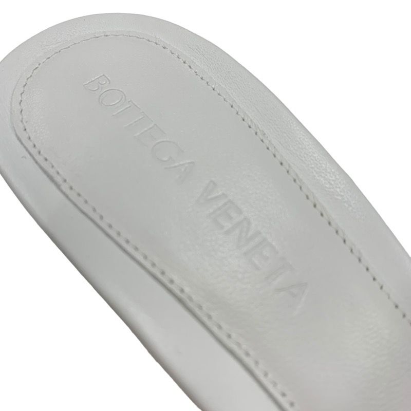 Bottega Veneta Sandals Shoes Lambskin White Unused Mules Quilted