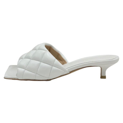 Bottega Veneta Sandals Shoes Lambskin White Unused Mules Quilted