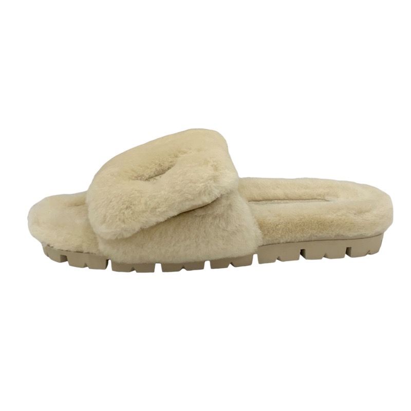Prada Flat Sandals Shoes Sheep Fur Beige Unused Mules Logo Plate