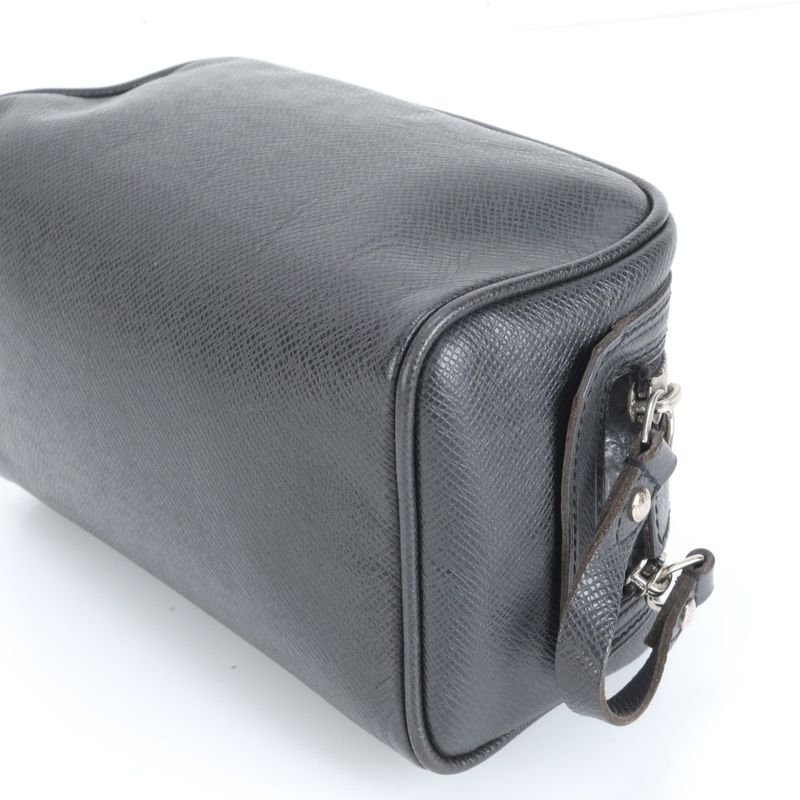 Extreme Louis Vuitton Taiga Trousse Ivan Ardoise M32492 Leather Second Bag