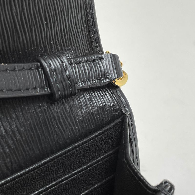 Prada Logo Chain Wallet Long Leather Nero (Black) Women