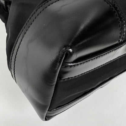 Prada Logo Plate Tote Handbag Tote Bag Nylon Nero (Black) Women