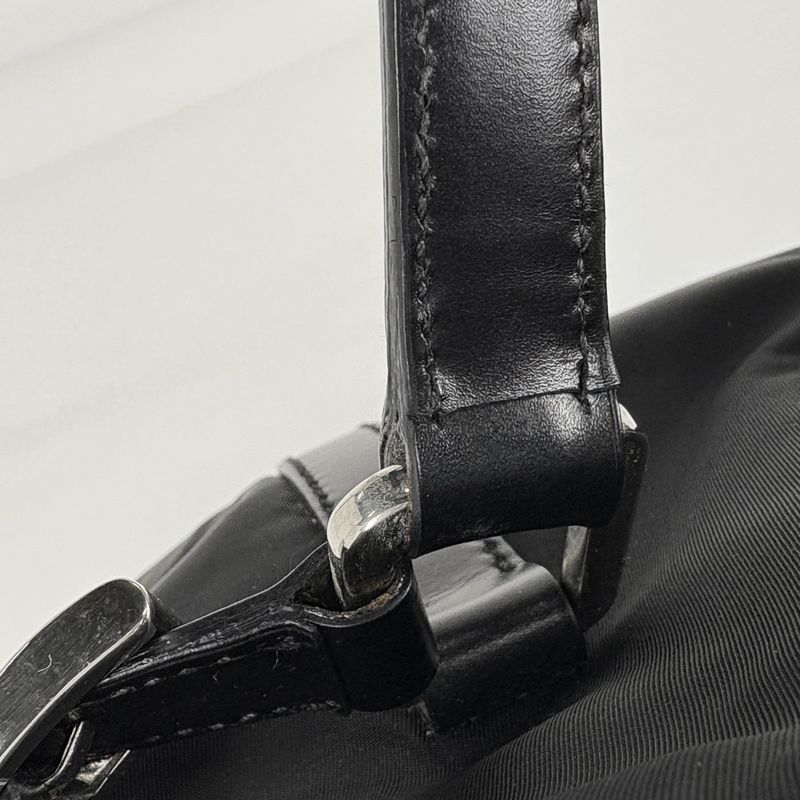 Prada Logo Plate Tote Handbag Tote Bag Nylon Nero (Black) Women