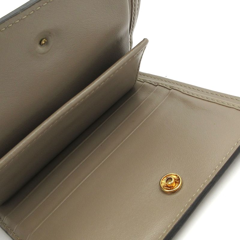 Fendi Bifold Wallet Fendi F's Fendi 8m0387 Beige Leather