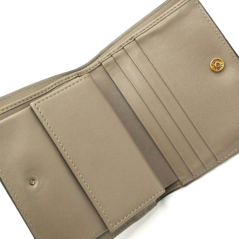 Fendi Bifold Wallet Fendi F's Fendi 8m0387 Beige Leather